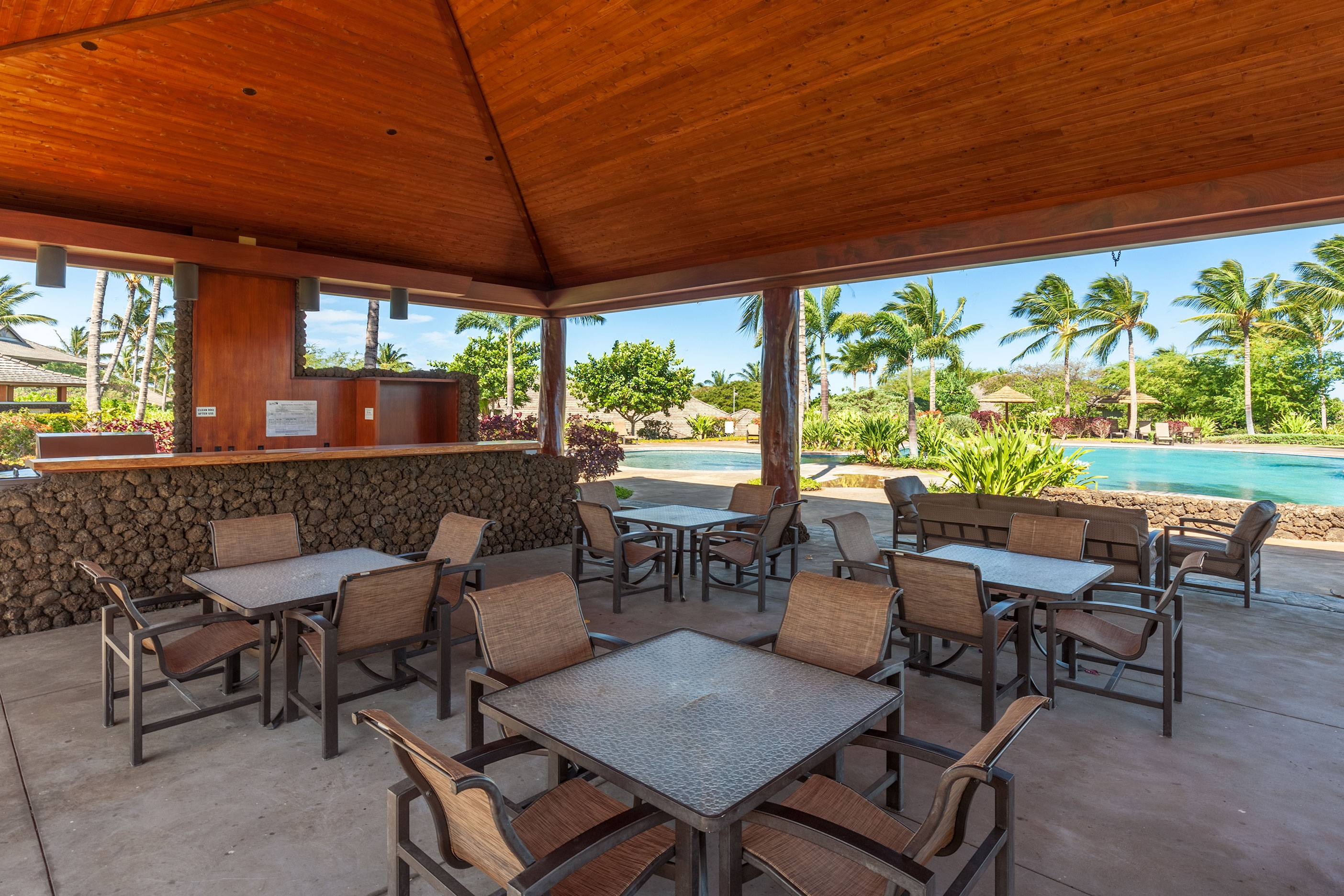 BBQ and Pool area at KaMilo 