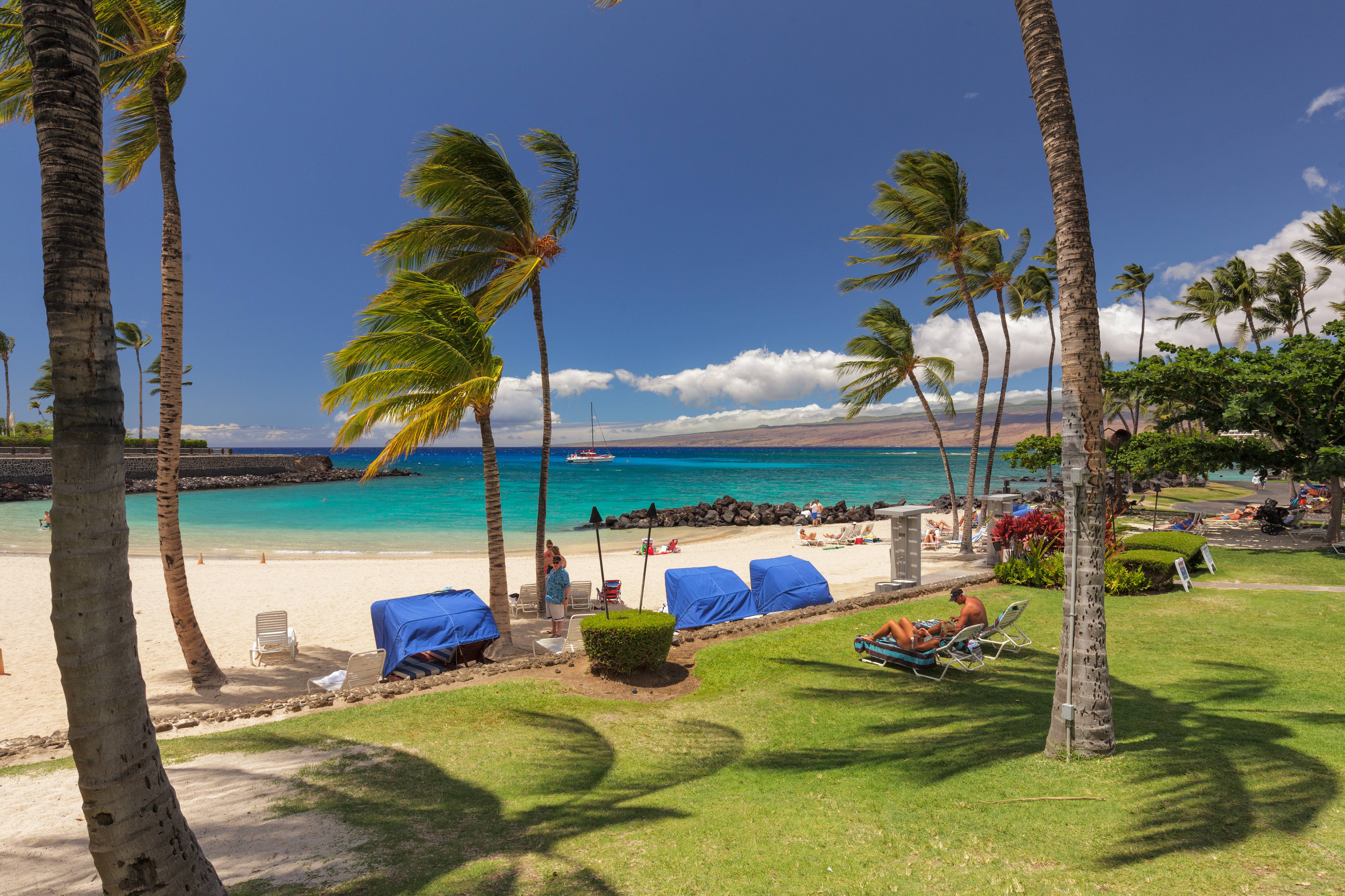 Beach lani mauna club chairs